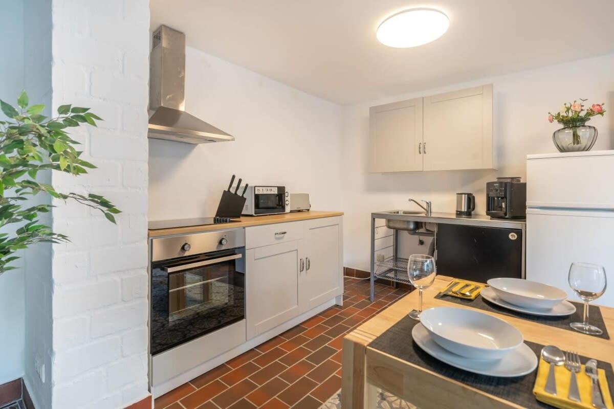 Hamburg City Apartment Bagian luar foto